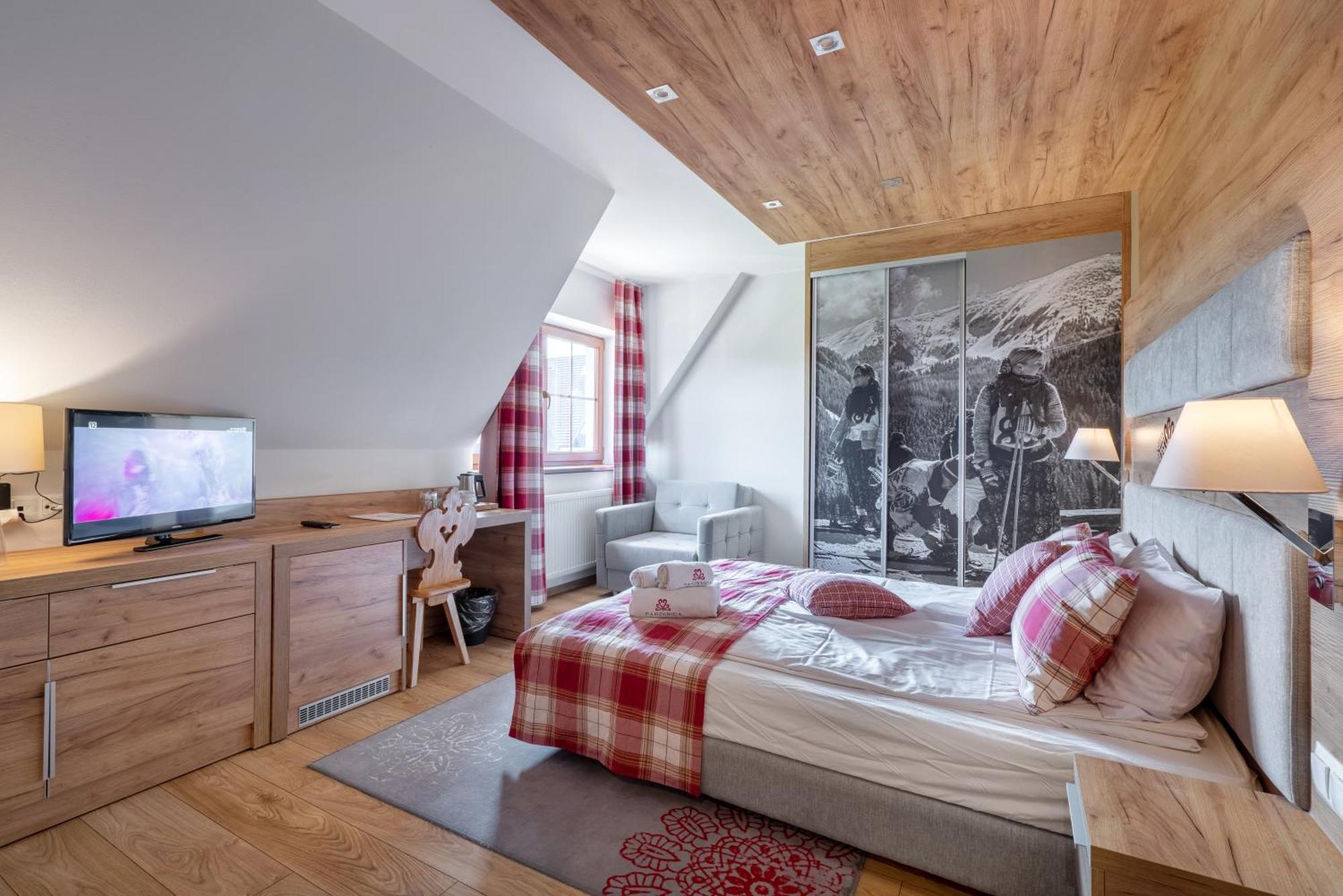 Parzenica B&B - Wyjatkowa I Jedyna!!! Sprawdz Nas A Nie Pozalujesz! ビャウカ エクステリア 写真