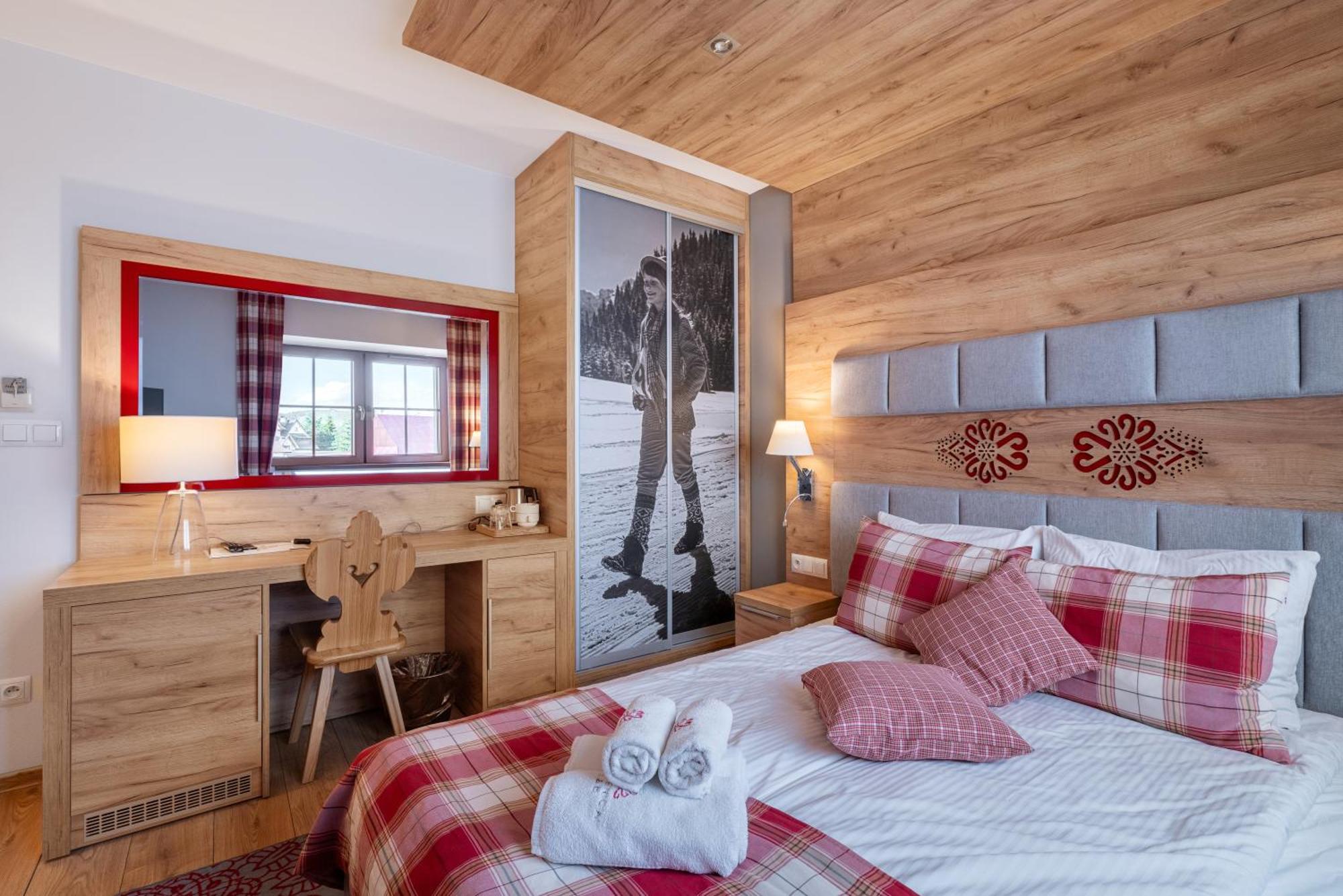 Parzenica B&B - Wyjatkowa I Jedyna!!! Sprawdz Nas A Nie Pozalujesz! ビャウカ エクステリア 写真