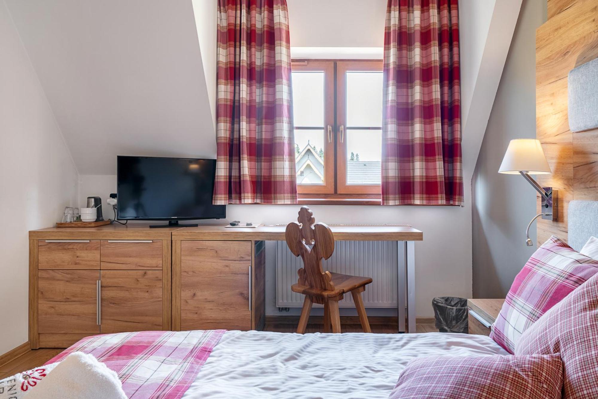 Parzenica B&B - Wyjatkowa I Jedyna!!! Sprawdz Nas A Nie Pozalujesz! ビャウカ エクステリア 写真